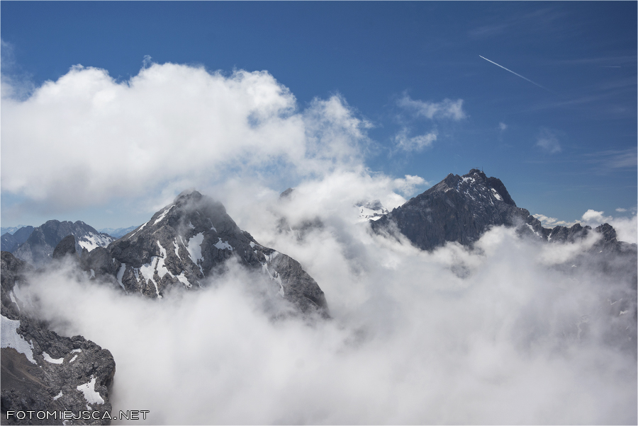 Äußeren Höllentalspitze Zugspitze widziane z Alpspitze Alpy Bawarskie