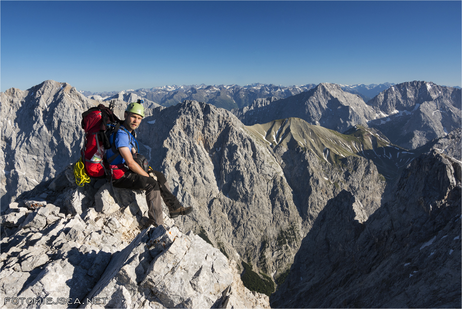 na szczycie Villkarspitze Jubiläumsgrat Grań Jubileuszowa z Alpspitze na Zugspitze Alpy Bawarskie
