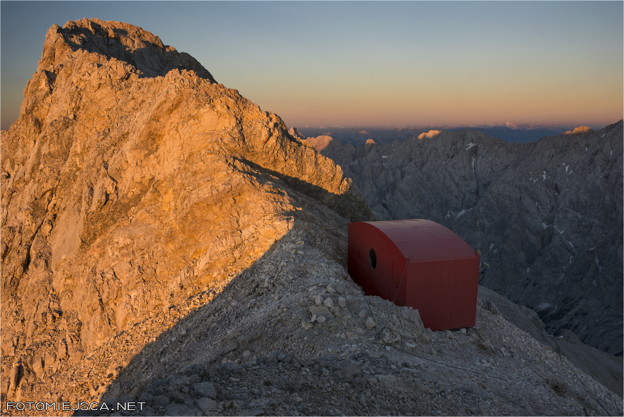 biwak pod Äußeren Höllentalspitze Jubiläumsgrat Grań Jubileuszowa na Zugspitze Alpy Bawarskie