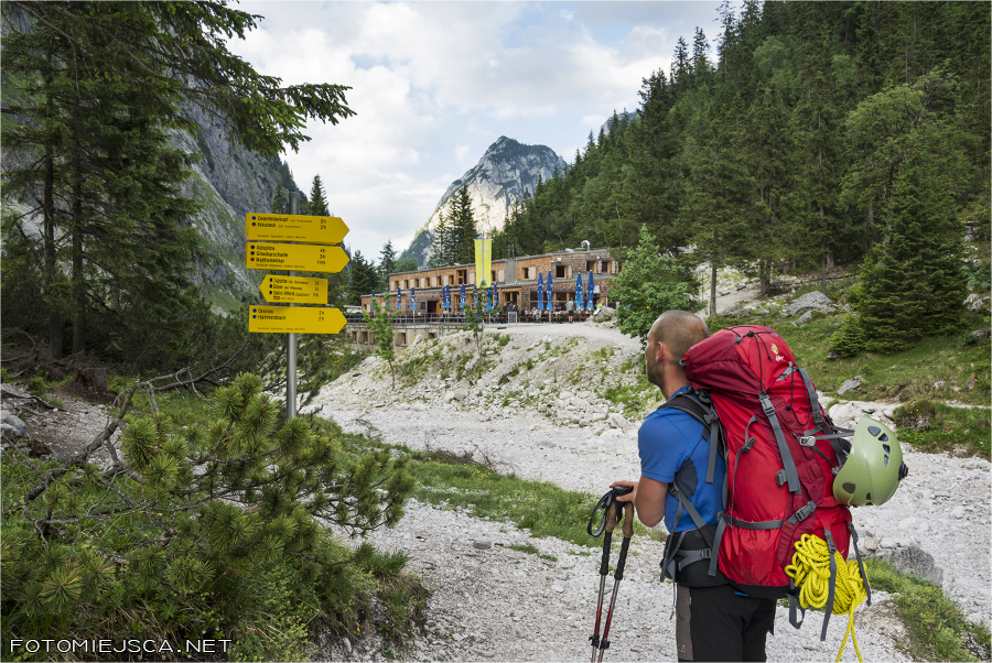 schronisko Höllentalangerhütte Dolina Höllental Alpy Bawarskie