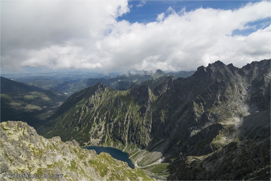widok na stronę polską Hińczowa Turnia Wołowy Grzbiet Tatry Wysokie Słowackie