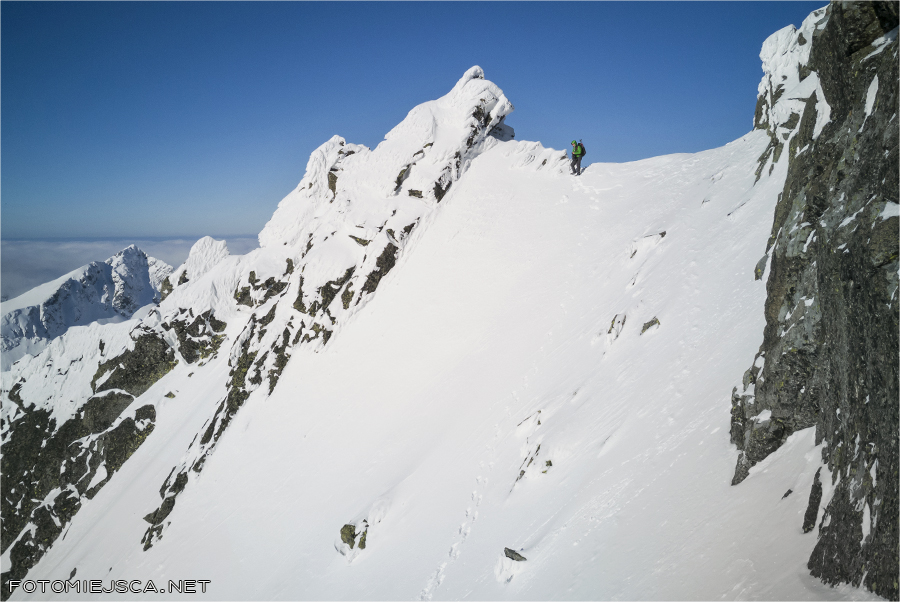widok z Przełęczy pod Kogutkiem Tatry Wysokie zimą